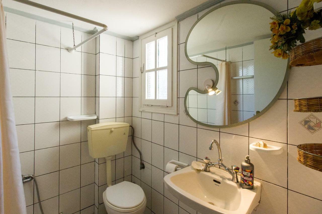 Anesis Apartments Chrani Eksteriør billede